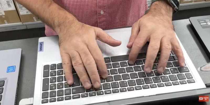 Sizce Bir sesli Sohbet sitesi Nasil Olmali ?
